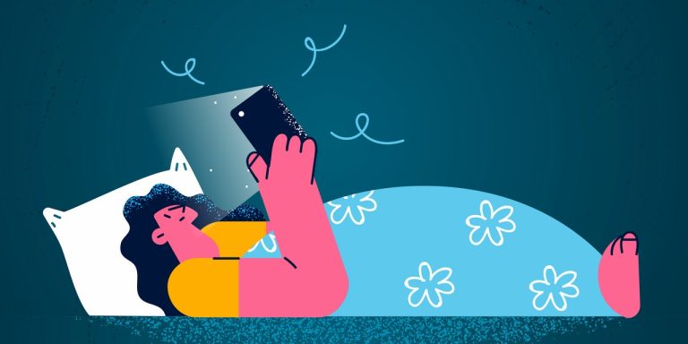 How to Enjoy Screen Time at Night Without Ruining Your Sleep