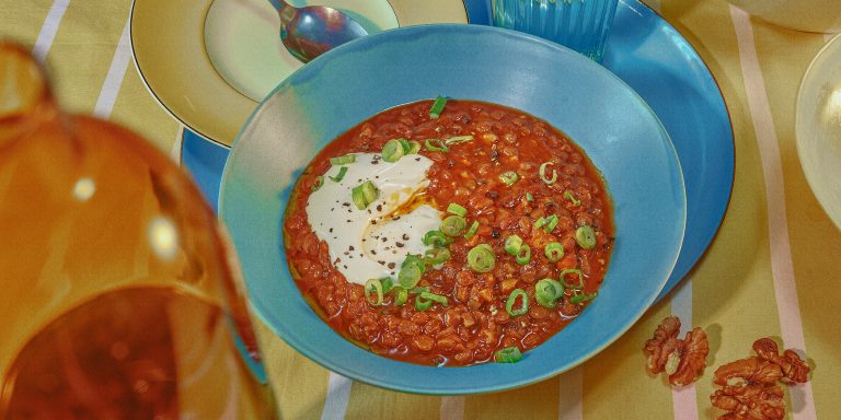 Make-Ahead Lentil and Walnut Chili Recipe