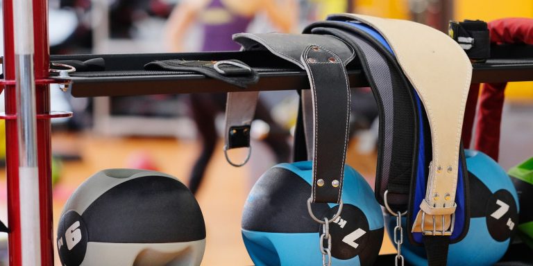 What a Lifting Belt Can—and Can’t—Do for Your Workout
