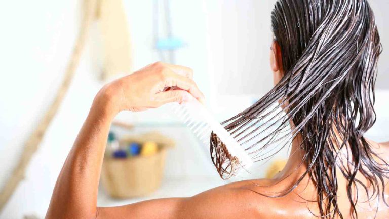 How to use hair mask the right way for healthy hair at home