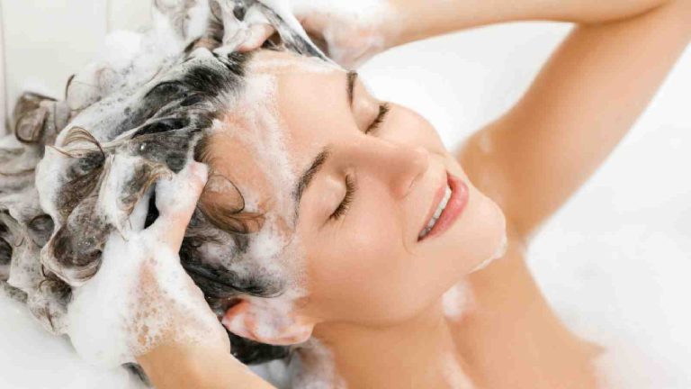 How often to wash hair: Know the right way to choose