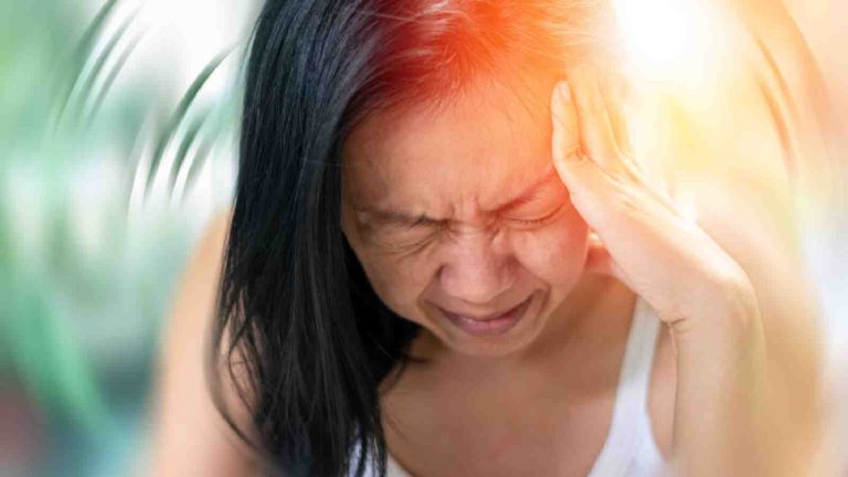 Warning signs of brain tumour: Headache could be a symptom