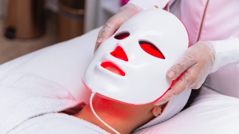 Know how red light therapy can give you glowing skin