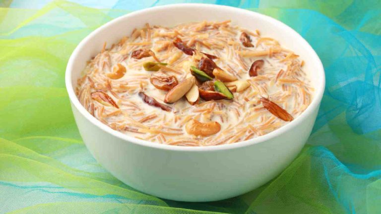 A step-by-step guide to make the perfect seviyan kheer
