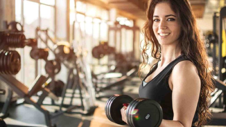 Should you lift weights if you don’t want to be a bodybuilder? Know the benefits