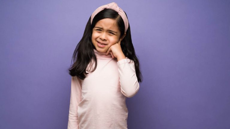 Ear infection in children: Know the causes and tips to treat it
