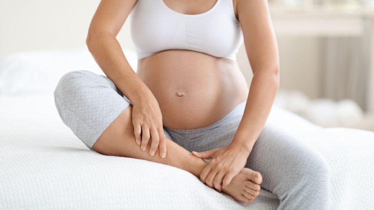 Osteoporosis during pregnancy: 7 ways to prevent it