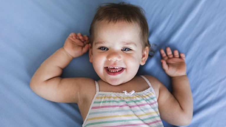 Baby tooth decay: Causes and treatment
