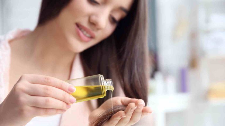 5 best Ayurvedic oils to control hair fall