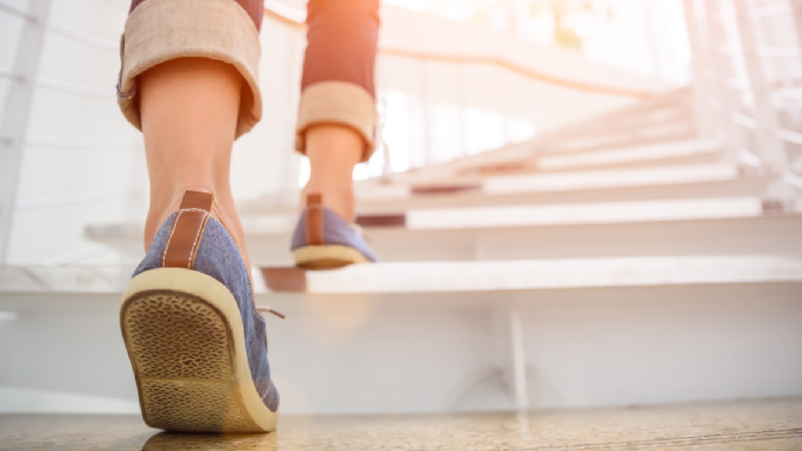 Climbing over five flights of stairs may boost heart health: Study