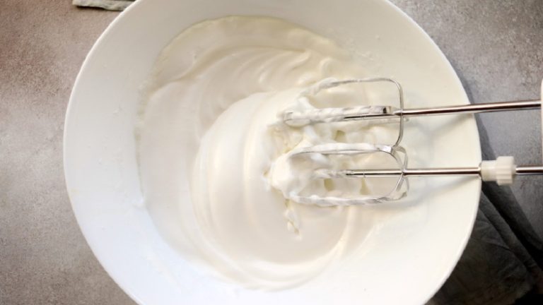 Heavy cream: Why is it not healthy and healthy substitutes