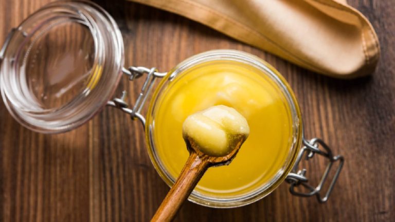 Weight loss: Is desi ghee better or olive oil?
