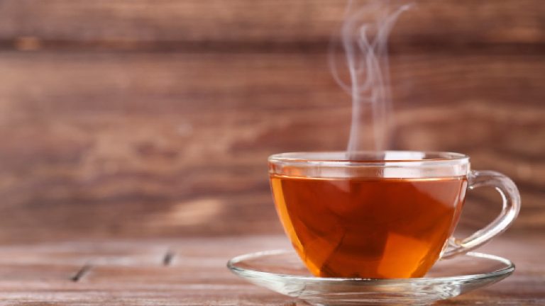 Milk tea vs black tea: What is better to drink?
