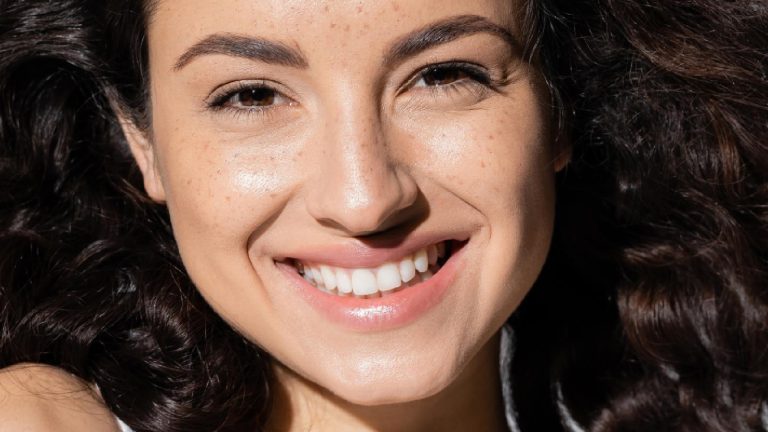 5 best skin pigmentation creams to remove dark spots