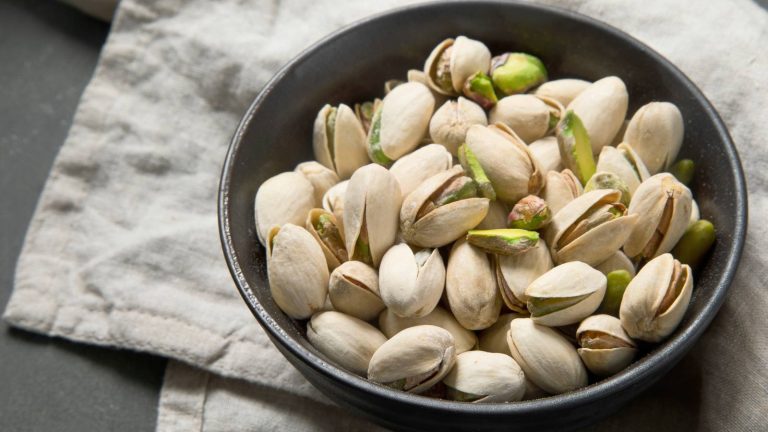 5 benefits of eating pistachios for diabetes