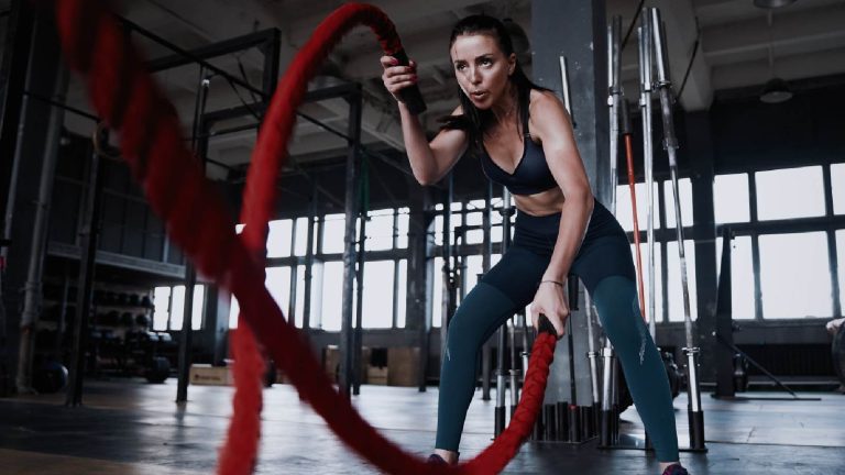6 best battle ropes for beginners to burn fat