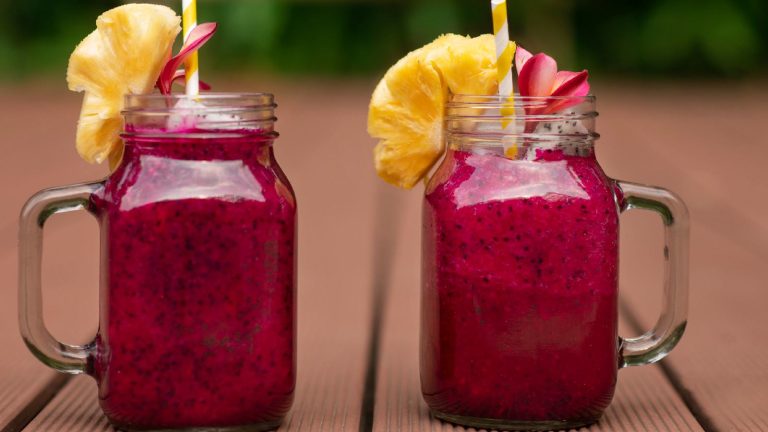 Beetroot turmeric juice to detox: Benefits and How to make it