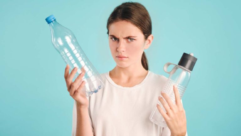 Bottled water can be harmful: Switch to metal water bottles instead