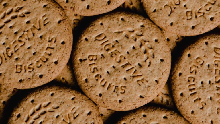 6 best digestive biscuits to make your tea time healthy!