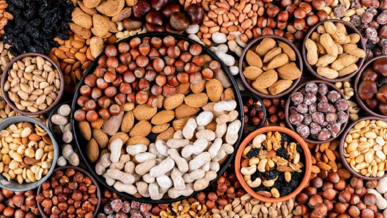 7 dry fruits rich in vitamin D