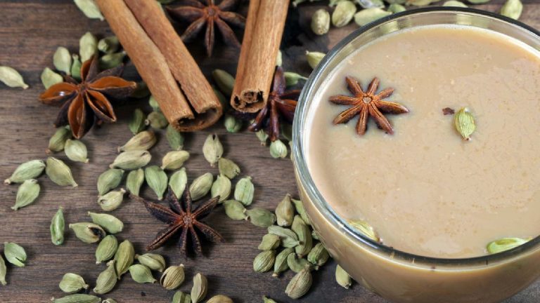 Masala chai: Knows its benefits and its side effects