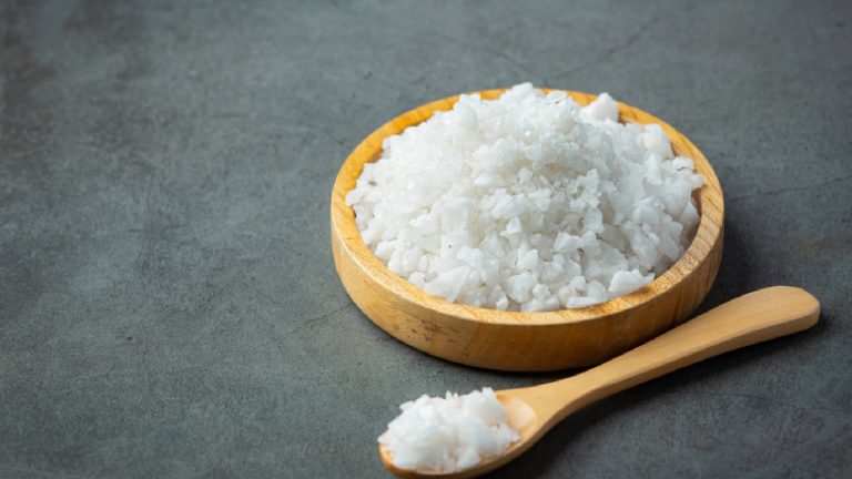 Epsom Salt: What is it, Benefits, Uses