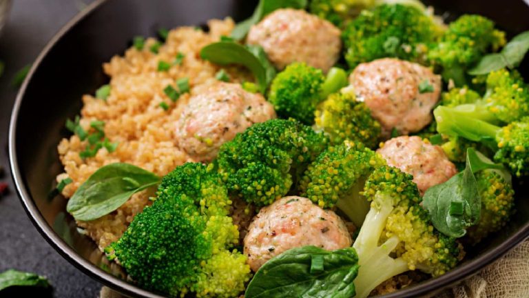 Broccoli recipes for weight loss: 4 ideas by a nutritionist