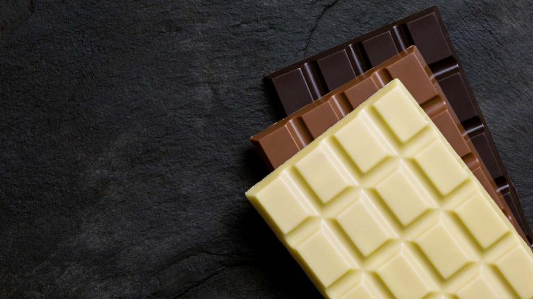 Dark chocolate vs milk chocolate: Which one is better?