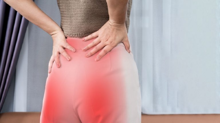 8 stretches to help ease sciatica pain