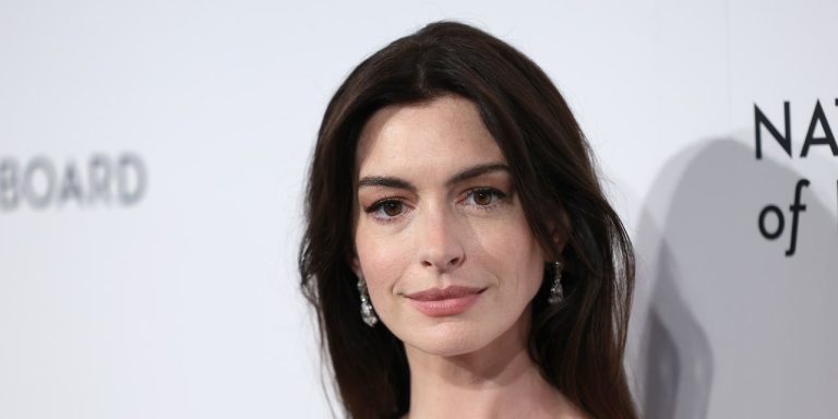 Anne Hathaway Doesn’t Want to ‘Feel Ashamed’ of Her Past Miscarriage