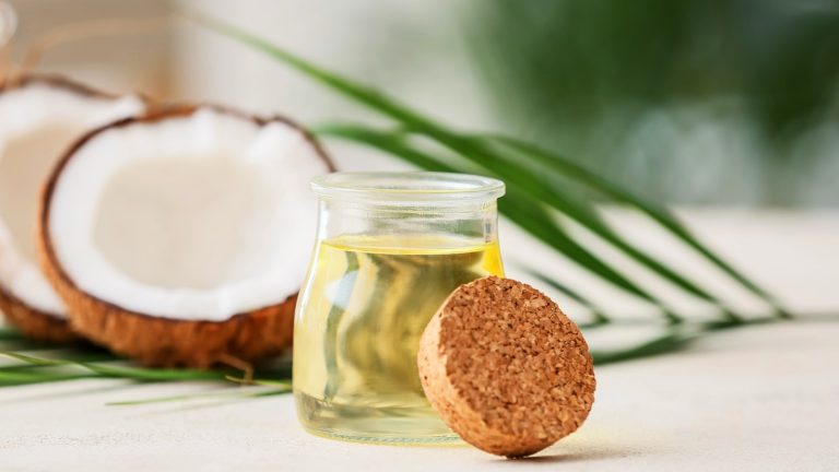 6 best cold-pressed coconut oils to promote a healthy lifestyle
