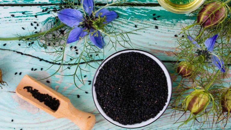 7 ways to use black cumin for acidity
