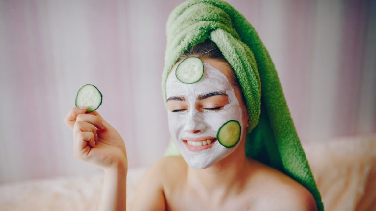 5 DIY face packs for combination skin