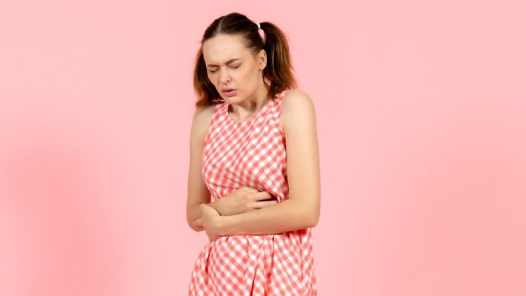 Vitamin E for period cramps: Is it effective?