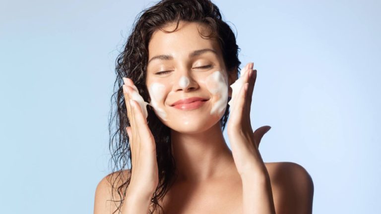 Best salicylic acid face wash for dry skin: Top 6 choices