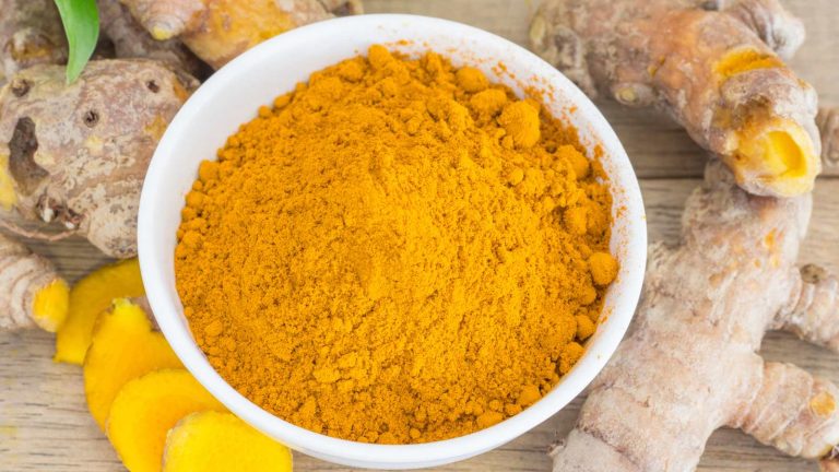 Turmeric for hair: Benefits and How To Use It