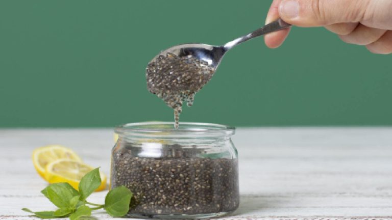 Chia seeds benefits for skin and how to use them