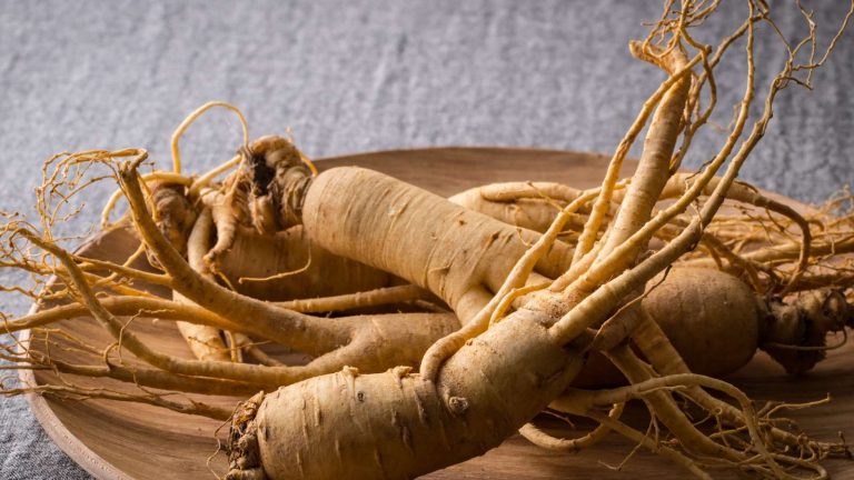 Benefits and how to use ginseng for skin