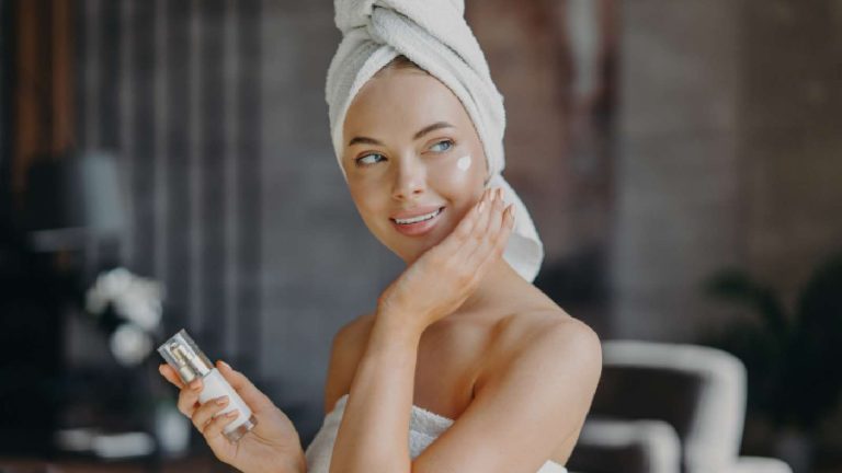 Best moisturizers for sensitive skin: 6 top choices for you!