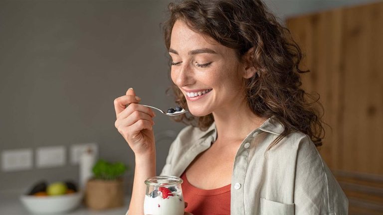 Probiotics for skin: 6 Benefits and How to use it