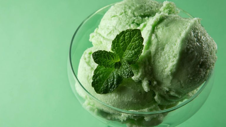 Avocado ice cream recipe: Know how to make this healthy dessert
