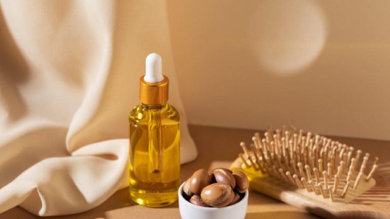 9 essential oils for dandruff removal