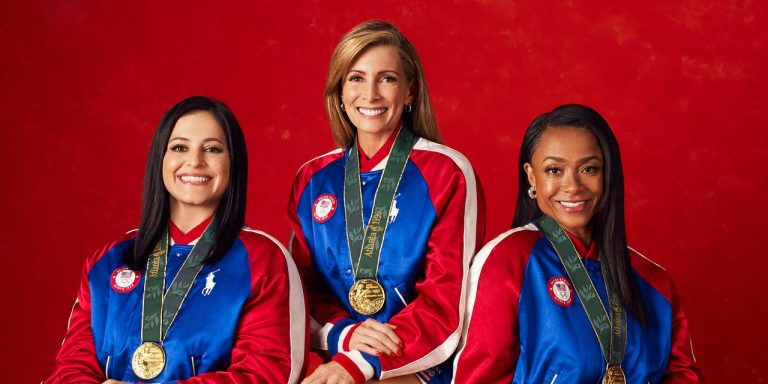 Dominique Moceanu, Shannon Miller, and Dominique Dawes Take a Victory Lap