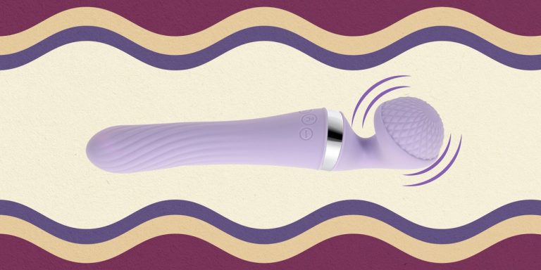 This 3-in-1 Vibrator Makes It Easy to Switch It Up in Bed