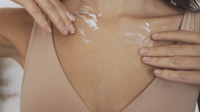 Stretch marks on breasts: Causes and treatment