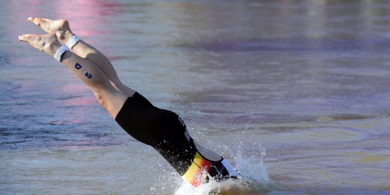 Here’s What a Microbiologist Thinks of the Seine Olympic Swimming Situation