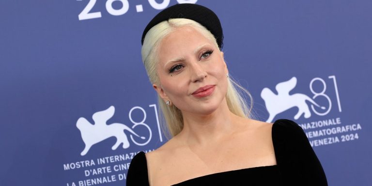 Lady Gaga Shows Off Her Dramatic New Hair Color at the ‘Joker’ Premiere